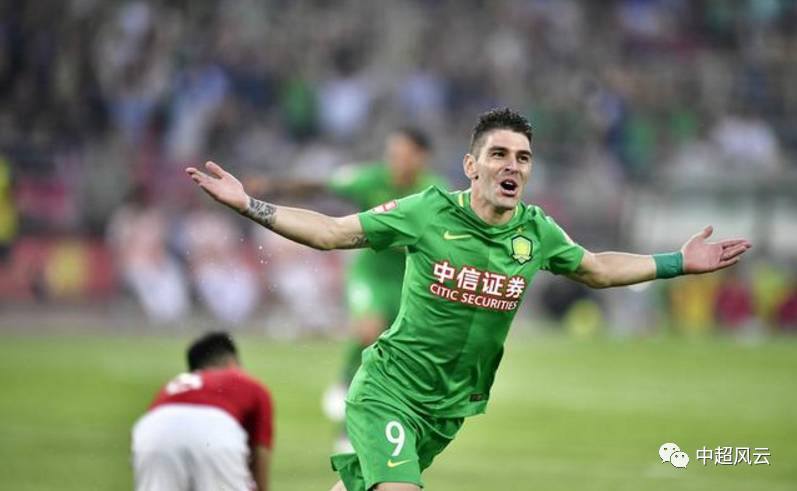建业vs恒大球迷,一个时代的光影与回响 建业vs恒大球迷,一个时代的光影与回响